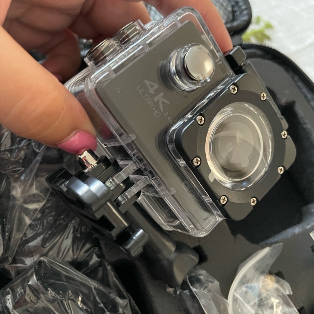 Multi function sports DV 4K (new, never used)